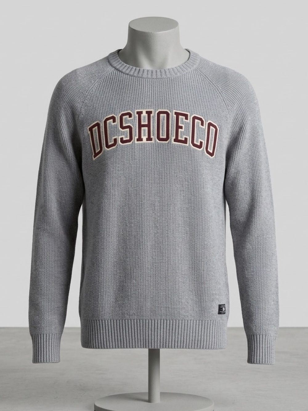 Vintage DC Shoes Co. Gray Ribbed Knit Sweater Men's XL (Slim Fit) Y2K Streetwear